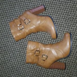 High heel booties